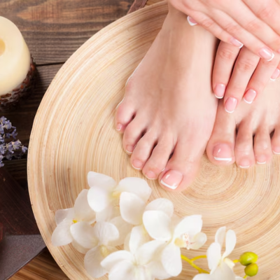 Classic Mani-Pedi Combo Service Available In UAE